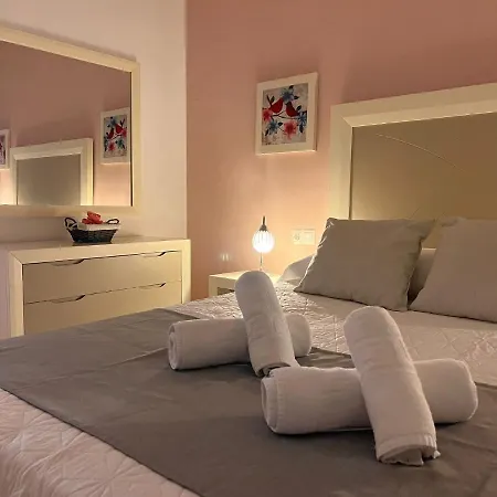 Con Excelente Ubicacion Y Terraza Privada Apartment Cordoba